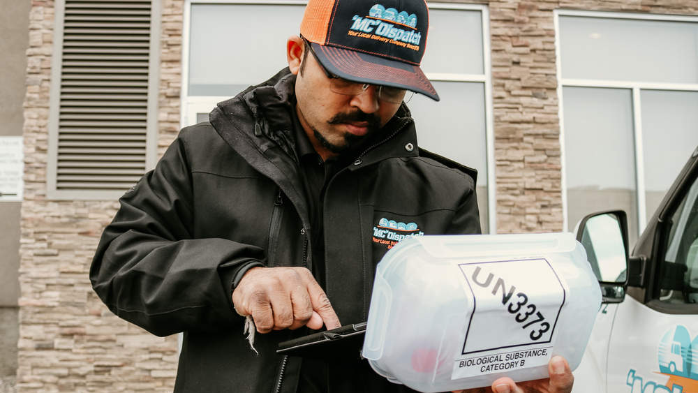 The Real Risk of DIY Medical Courier Runs: A Pharmacy and Clinic Guide to Time-Critical Deliveries in Alberta