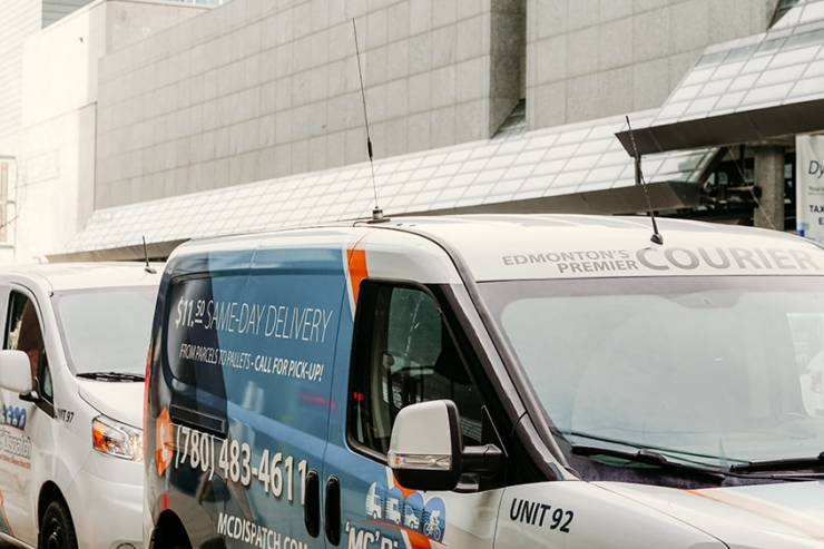 The Real Risk of DIY Medical Courier Runs: A Pharmacy and Clinic Guide to Time-Critical Deliveries in Alberta