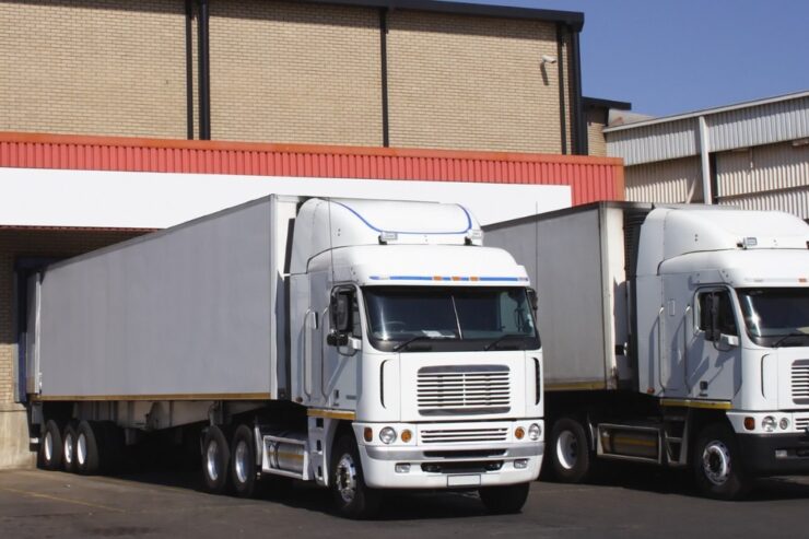 What Cross-Docking Is and Why Alberta E-Commerce Brands Are Switching From Self-Fulfillment